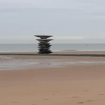 Apartment By The Beach With Panoramic Views *